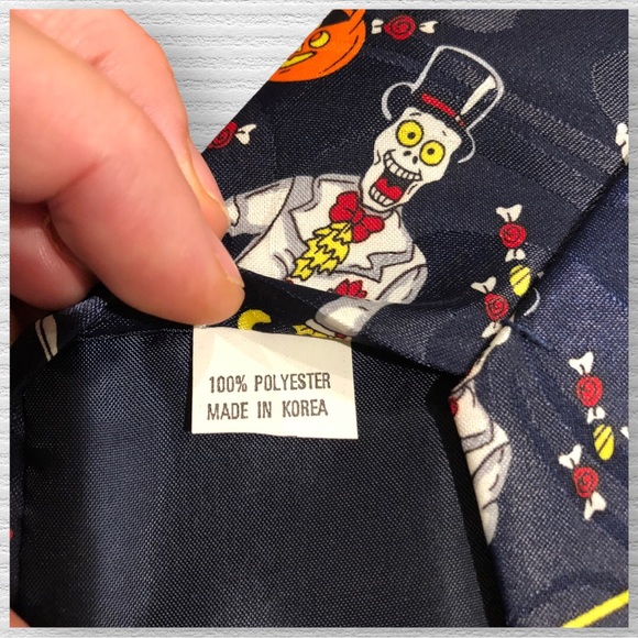 Halloween Dancing Skeleton Neck Tie - Picture 4 of 5